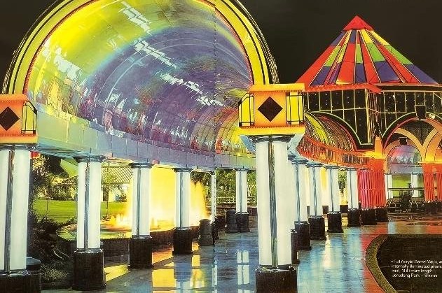 Acrylic Barrel Vaults and Colonnade